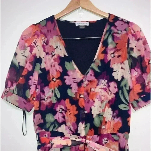 Calvin Klein Floral-Print Belted MIDI Dress - Picture 2 of 9